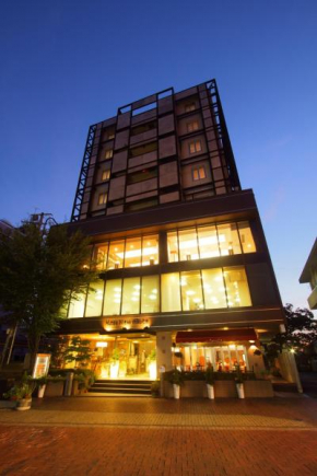 Отель Hotel New Palace  Аидзувакамацу